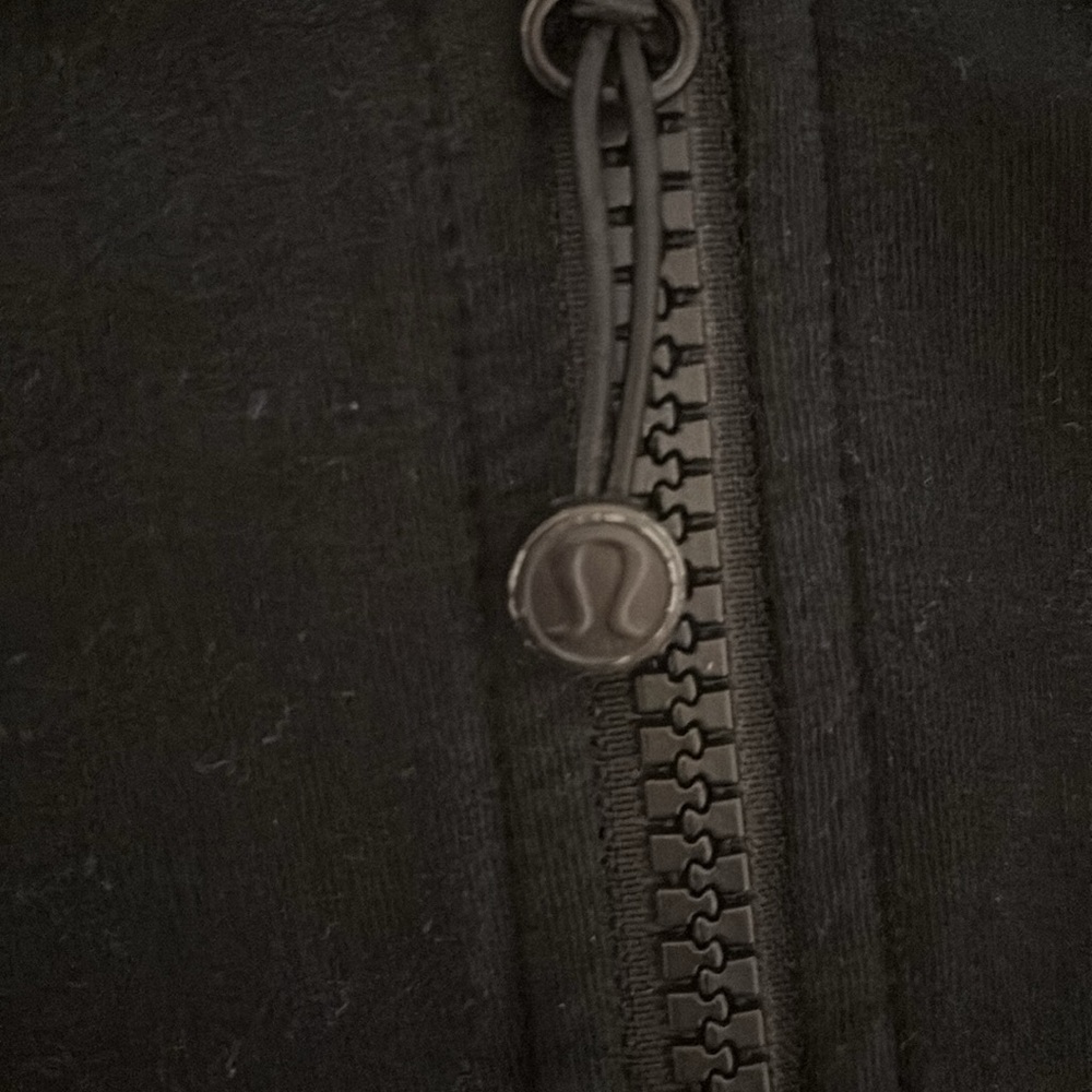 Lululemon size 8 extra long scuba hoodie - Picture 3 of 3